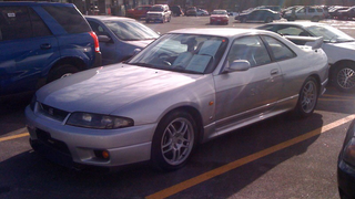 Seized Nissan Skyline GT-R R33 Up For Auction